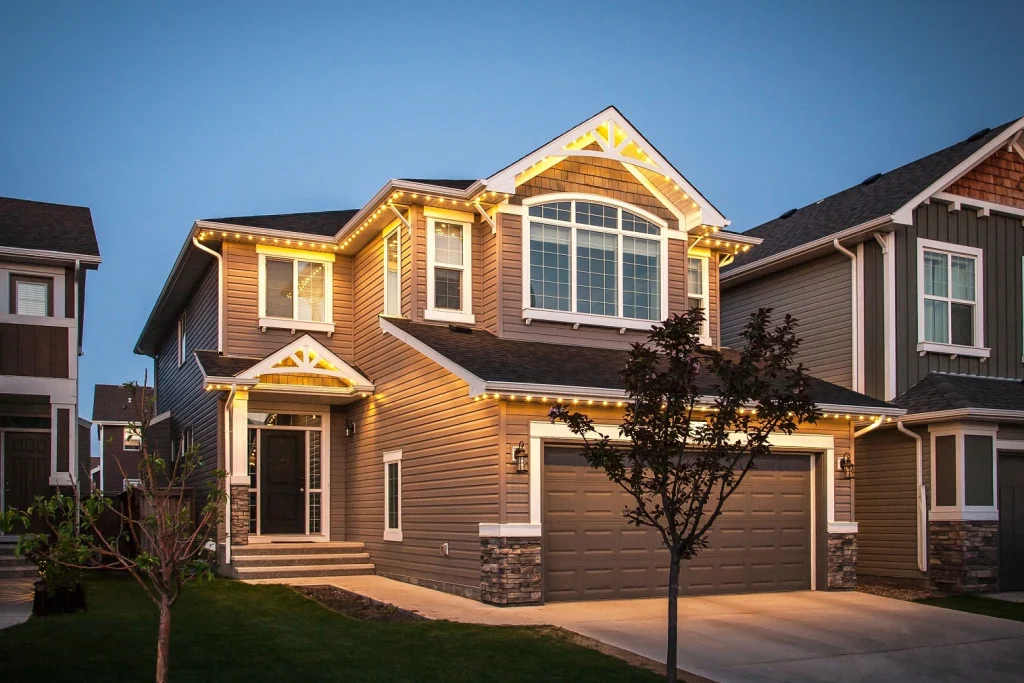 Do Permanent Christmas Lights Require a Permit in Spokane, Washington?